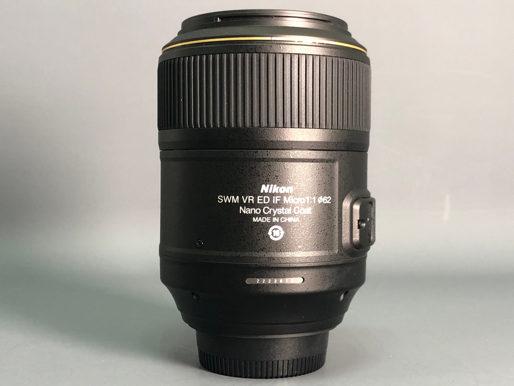 Nikon 105mm 2.8G IF-ED AF-S VR Micro-Nikkor