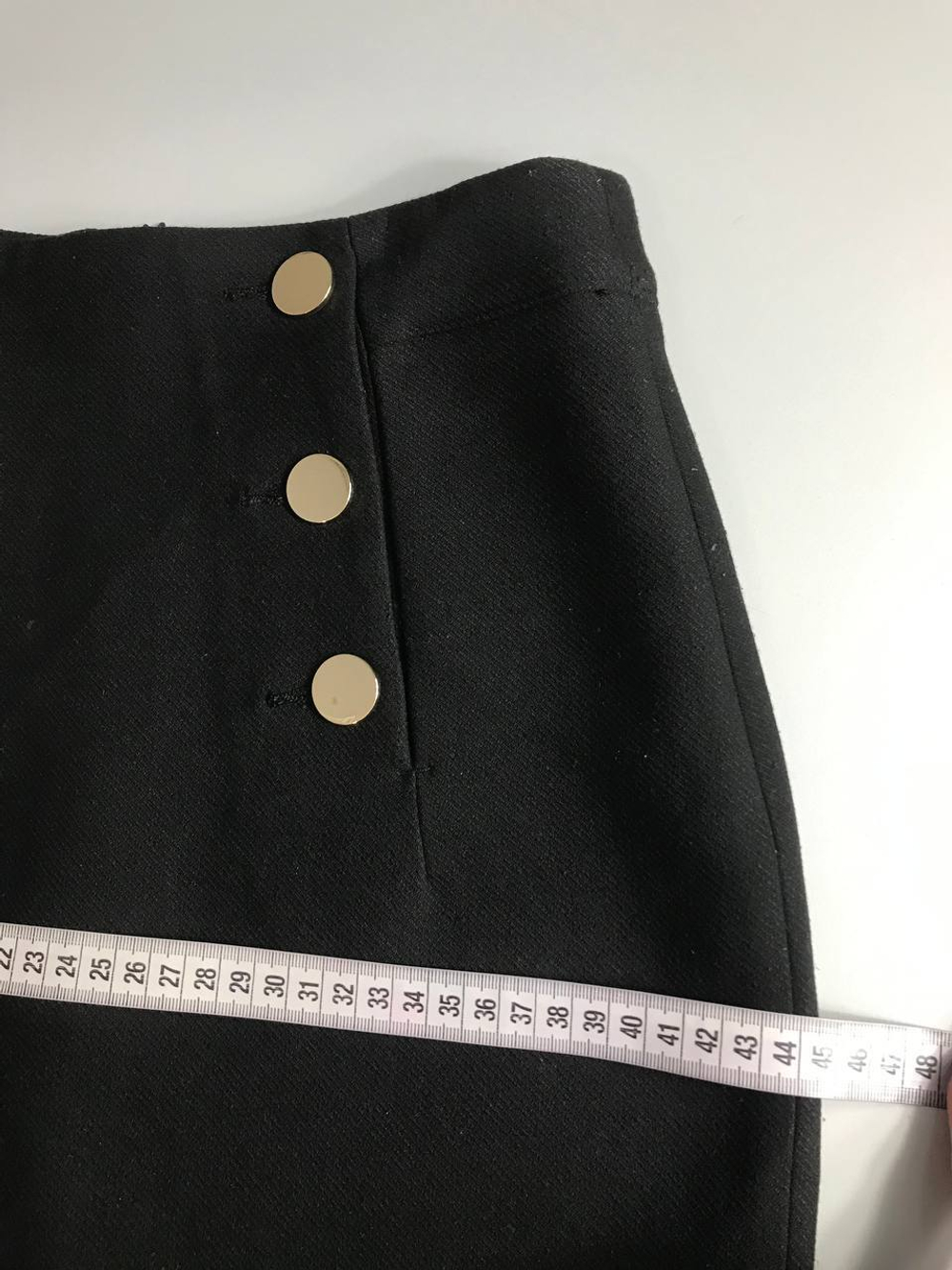 Юбка в лаконичном дизайне, визуально на 44 размер