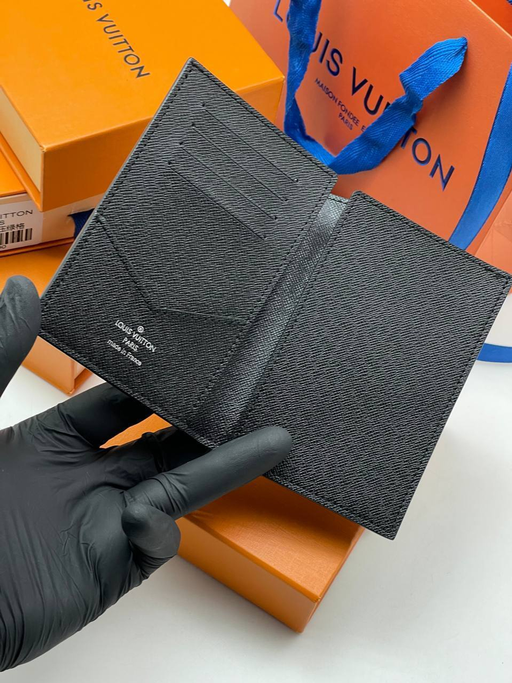 Обложка на паспорт Louis Vuitton