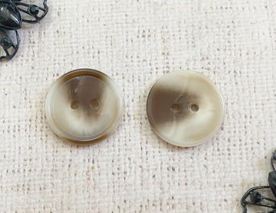 Пуговицы, d 2,5 см