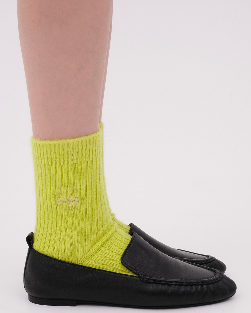 Носки в рубчик из шерсти ангоры Гуакамоле