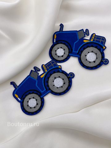 Нашивка машинка синяя 8,5х5 см