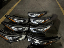 LED фара Toyota Highlander оригинал,