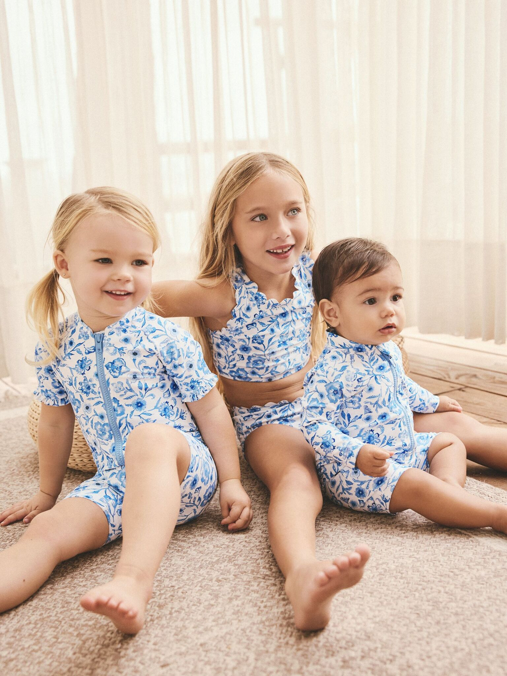 Купальник слитный на молнии для девочки Next AB7-032, Синий, Белый