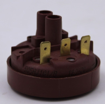 Датчик уровня воды (прессостат) стиральной машины Indesit, Ariston, Hotpoint Metalflex HD505 T85 505AJ101/B (уровни 180-70)