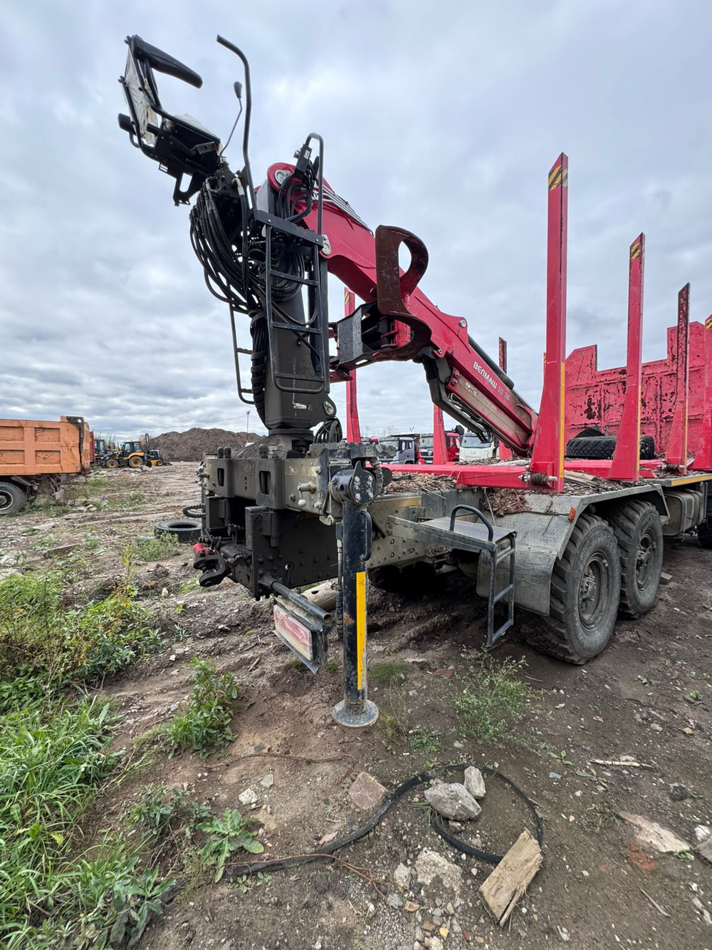 КамАЗ 43118 6x6 Сортиментовоз с КМУ 659108 (Дизельный, 11,8 л, 300 л.с., МТ)
