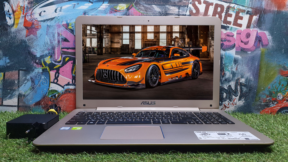 Ноутбук ASUS i5-6/12Gb/940MX 2Gb