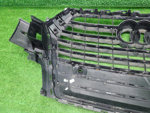 Решетка радиатора Audi Q7 2 4M (2015-2019)