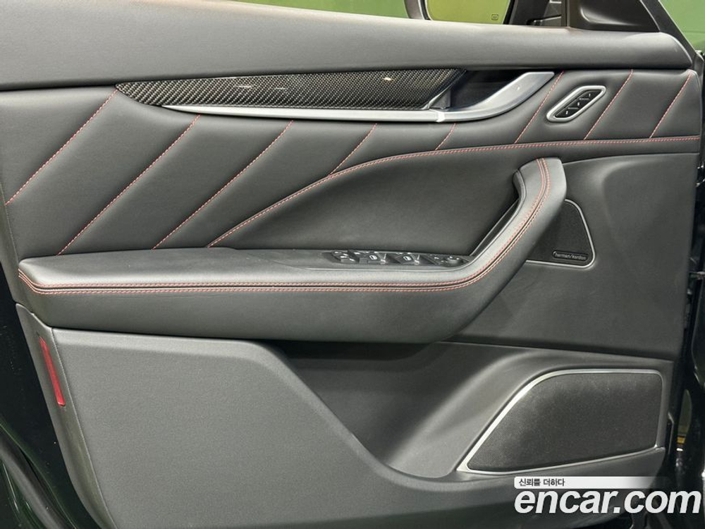 Maserati Levante 3.0 AWD GrandSport (05.2020)