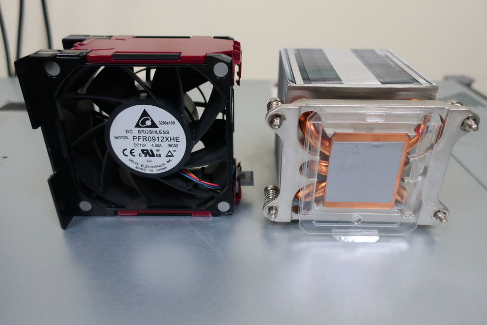 Комплект второго CPU HP ML350p G8