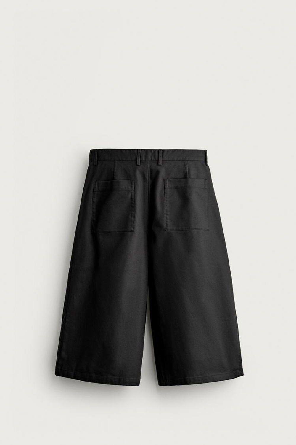 ZARA БРЮКИ-КЮЛОТЫ RELAXED FIT СО СКЛАДКАМИ, ЧЕРНЫЙ