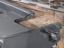 Решетка переднего бампера + накладки LADA Vesta 22-нв Б/У Оригинал 8450041598