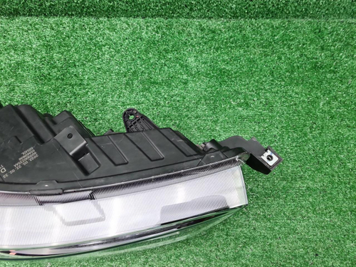 Фара правая Chery Tiggo 8 Pro (2021-2024) LED