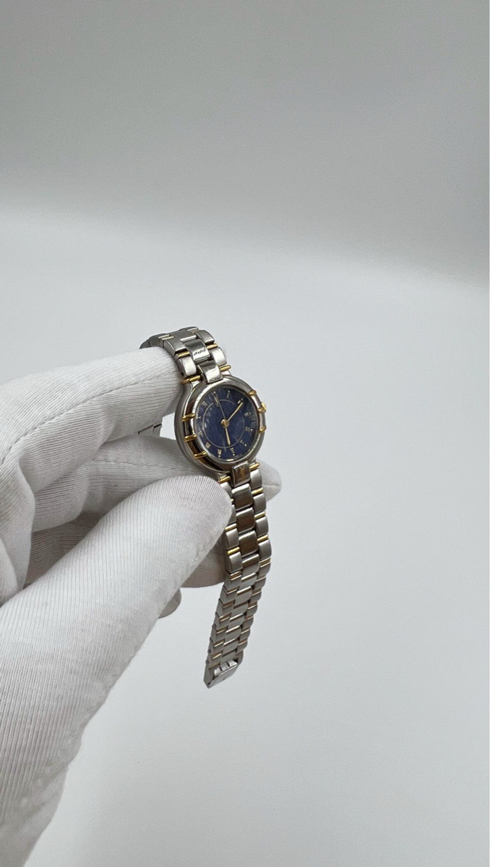 Часы Yves Saint Laurent