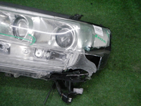 Битая Фара левая Toyota Land Cruiser 200 (2015-2021) LED