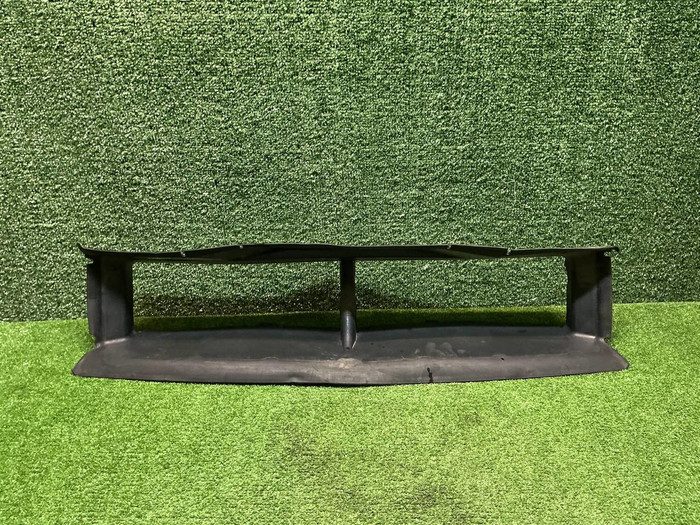 Воздуховод радиатора Range Rover Sport L461 22-нв