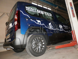 Фаркоп оцинкованный Galia C052C для Peugeot Partner 2008-, Citroen Berlingo 2008-(паспорт и сертификат в комплекте)(без электрики)