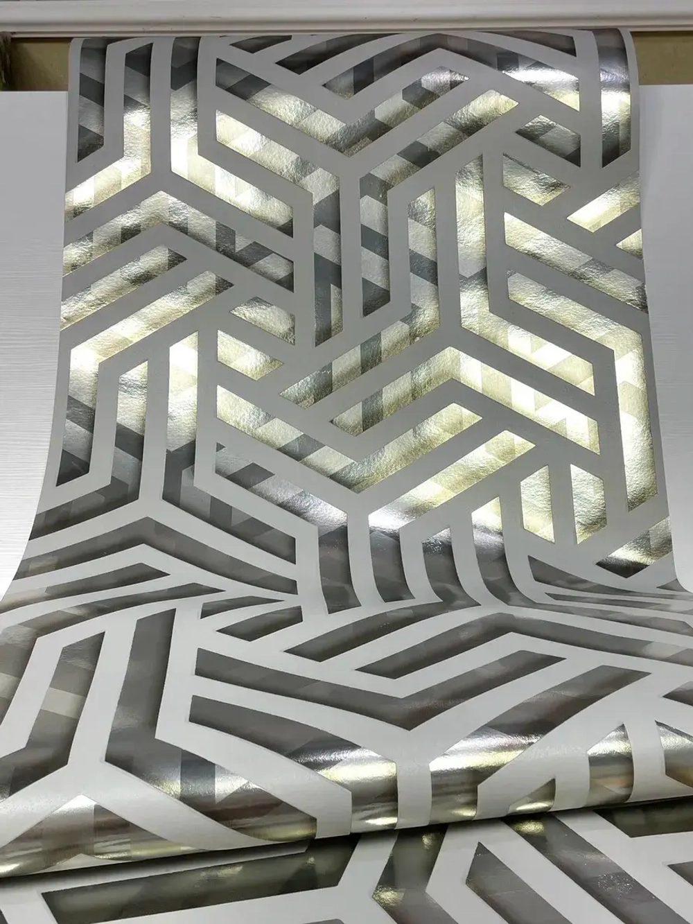 Обои флизелиновые M35007 Onyx Франция