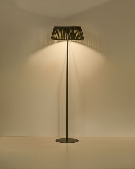 Уличный торшер Aldet на солнечных батареях зеленый, диаметр 46 см