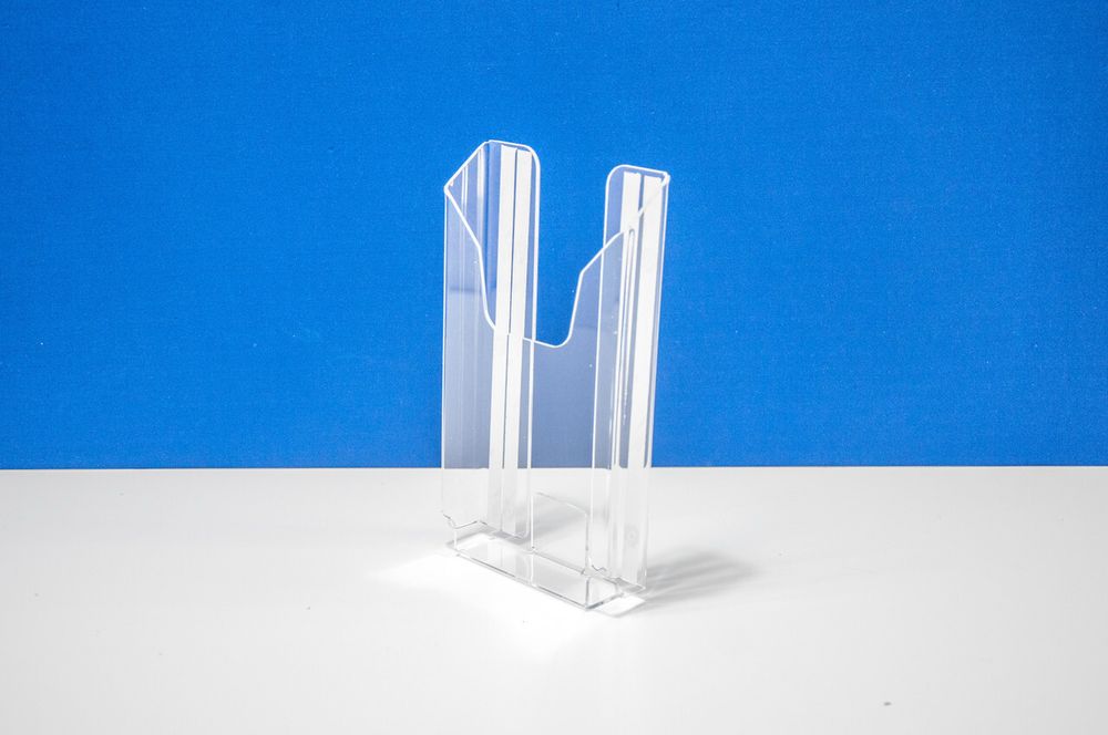 Карман буклетница 1/3А4 верт (акрил + скотч) 25мм