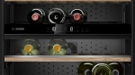 Винный шкаф Bosch KWK16ABGB