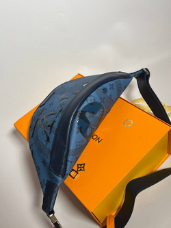 Сумка поясная Louis Vuitton Discovery