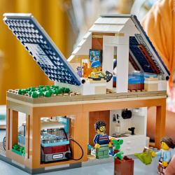 LEGO City — Семейный дом и электромобиль 60398