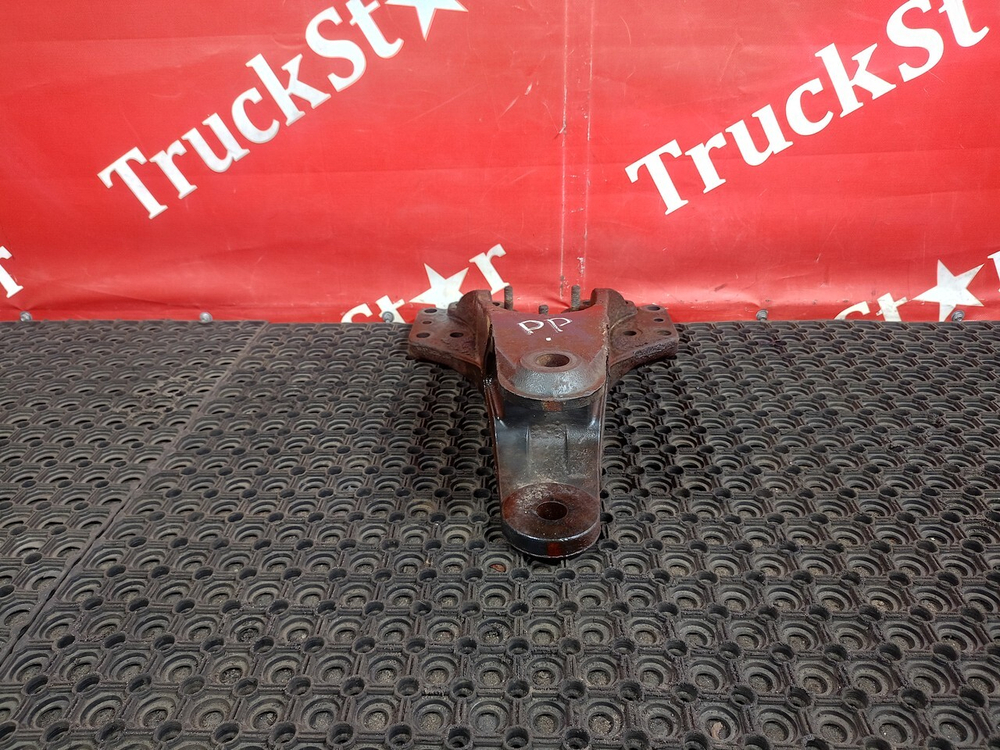 Кронштейн полурессоры задний