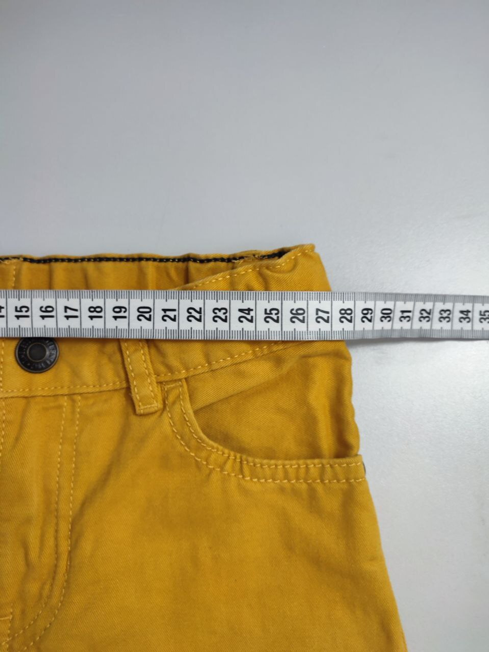 Джинсы H&M яркие на 4-5 лет