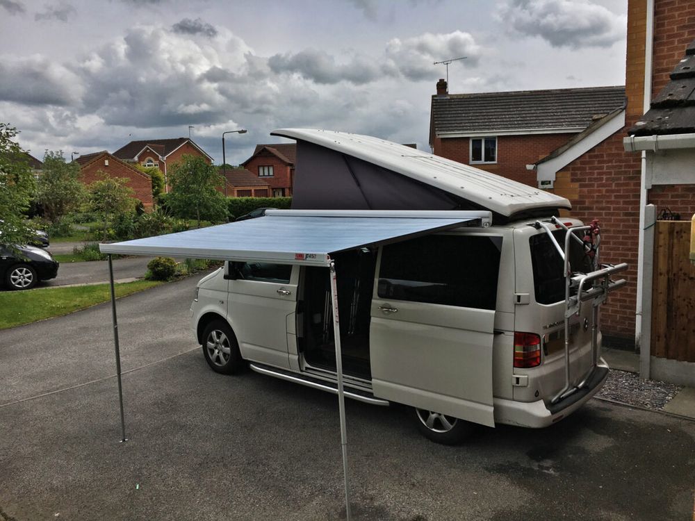 Маркиза Fiamma F45s 3.75м, настенная, корпус белый, полотно серое