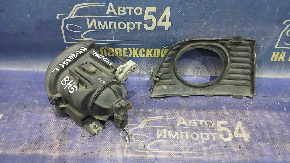 Туманка левая SUBARU LEGACY 2001-2003