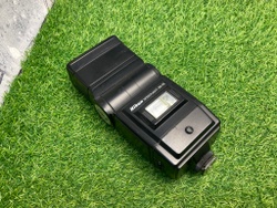 Nikon Speedlite SB-16