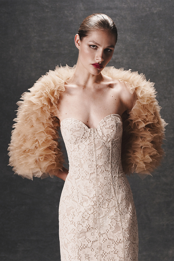 Платье миди корсетное из кружева