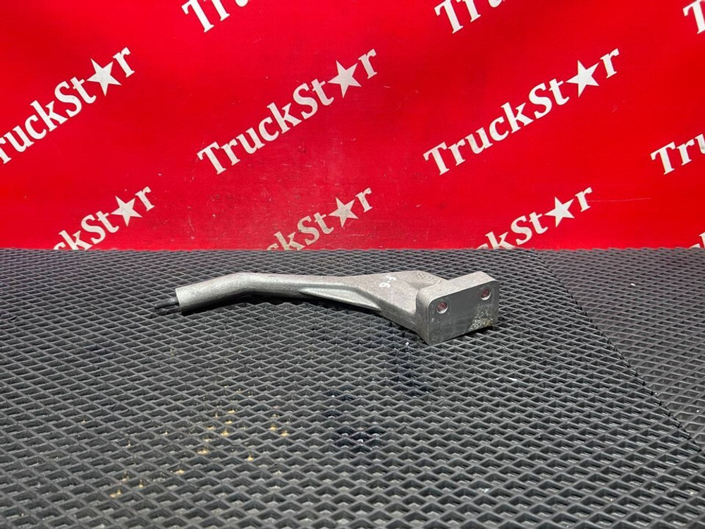 Кронштейн диффузора вентилятора 2024г.