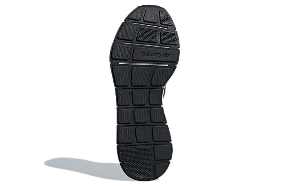 Кроссовки Adidas Originals Swift Run