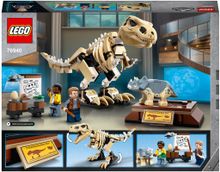 Конструктор LEGO Jurassic World 76940 Скелет тираннозавра на выставке