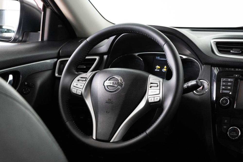Nissan X-Trail, 2015 год