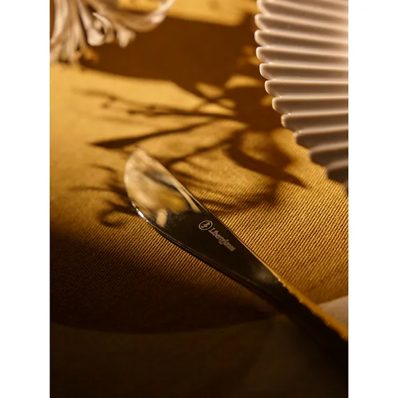 Набор столовых приборов Globe, золотистые, 16 пред.