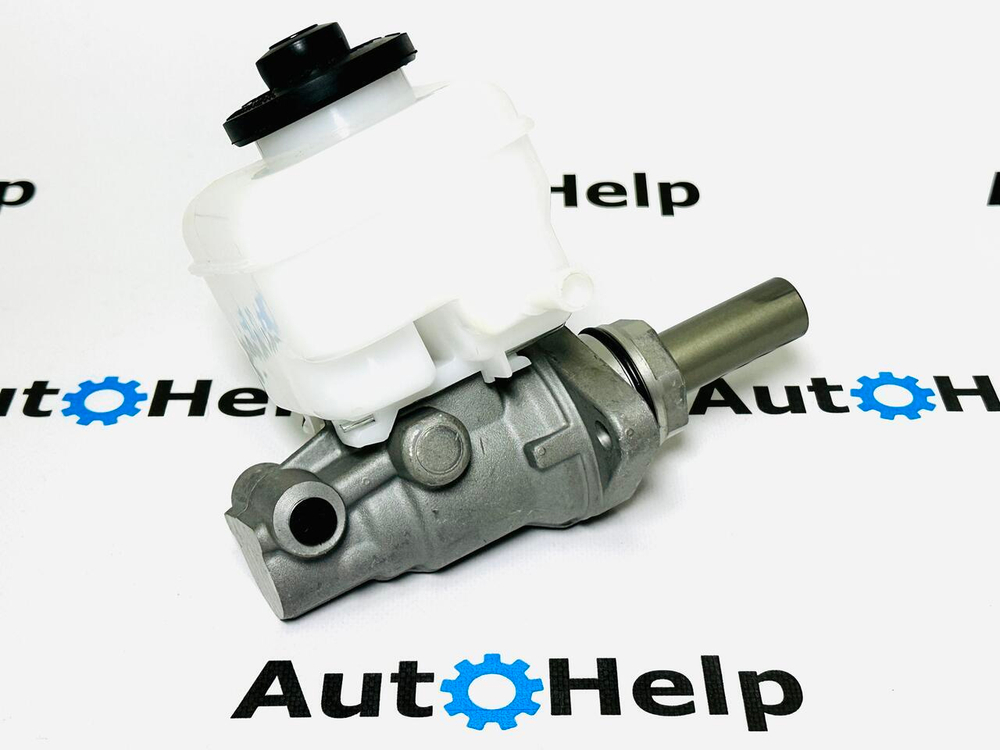Главный тормозной цилиндр 47207-26010 Toyota Hiace 200
