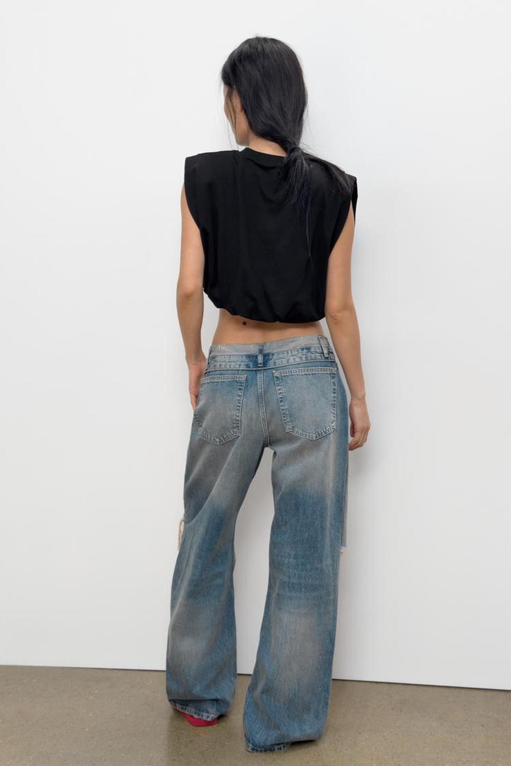 ZARA ТОП-БАЛЛОН С ПОДПЛЕЧНИКАМИ, ЧЕРНЫЙ
