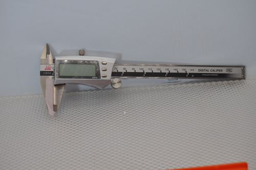 Штангенциркуль ШЦЦ-1-150 0,01 электронный. SHAN