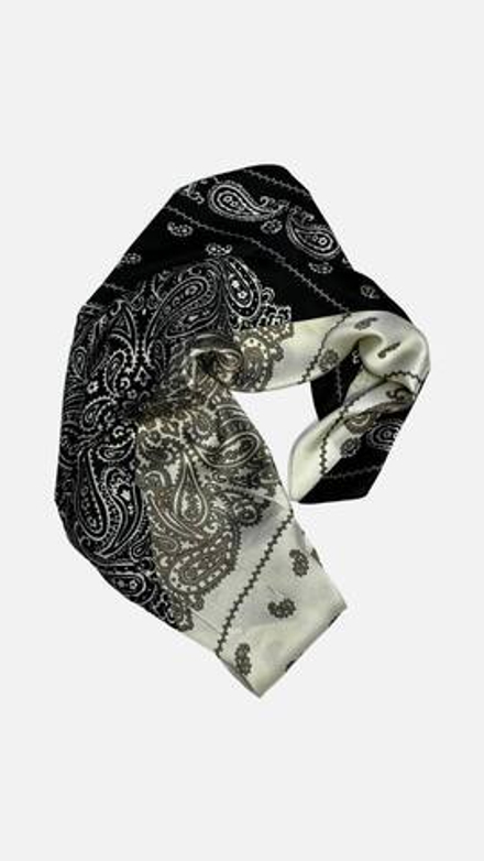 Косынка черно-белые узоры