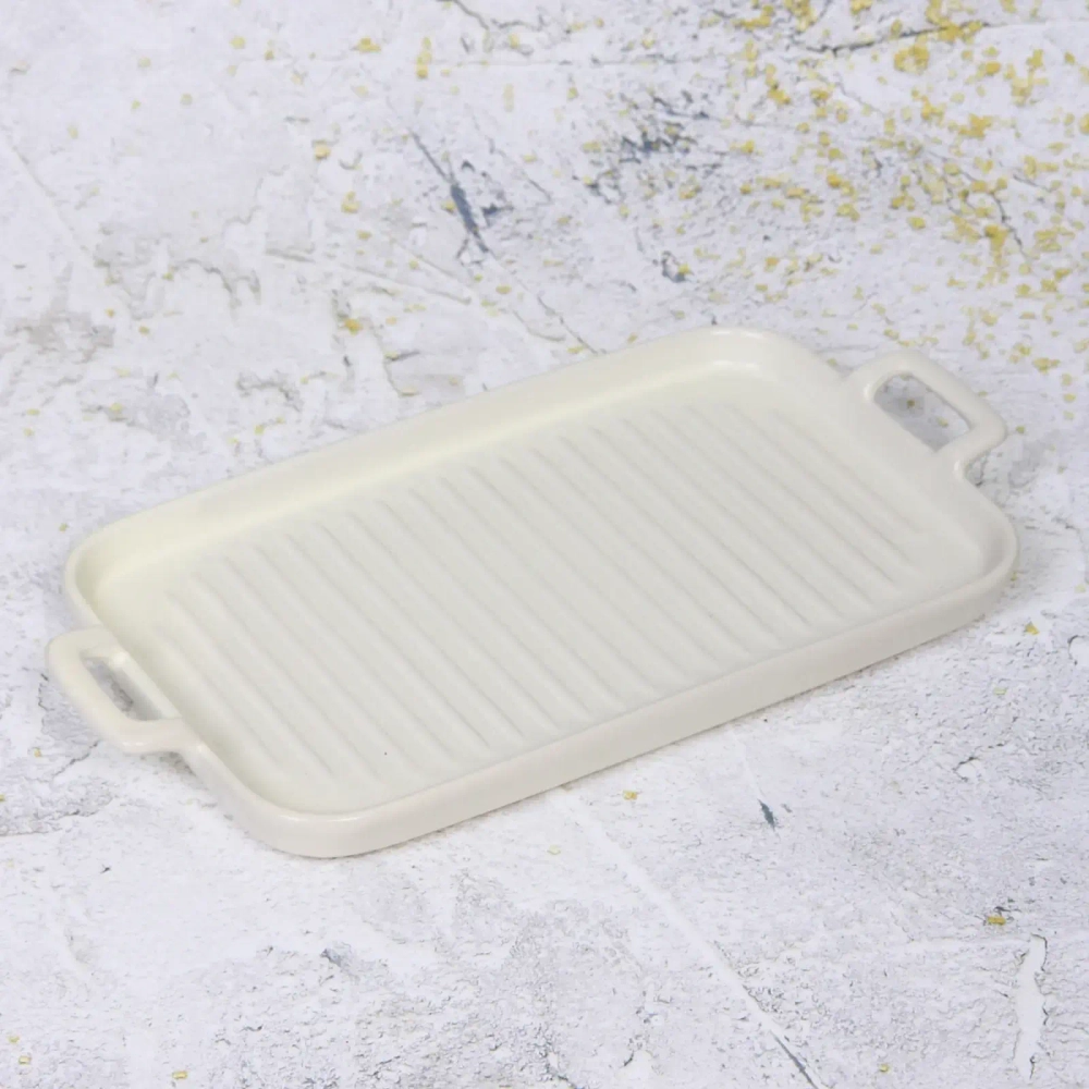 Блюдо керамическое «Акварель» 29*15*2,5см, молочное