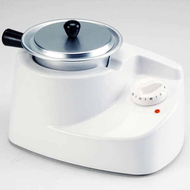 Универсальный нагреватель в пластиковом корпусе