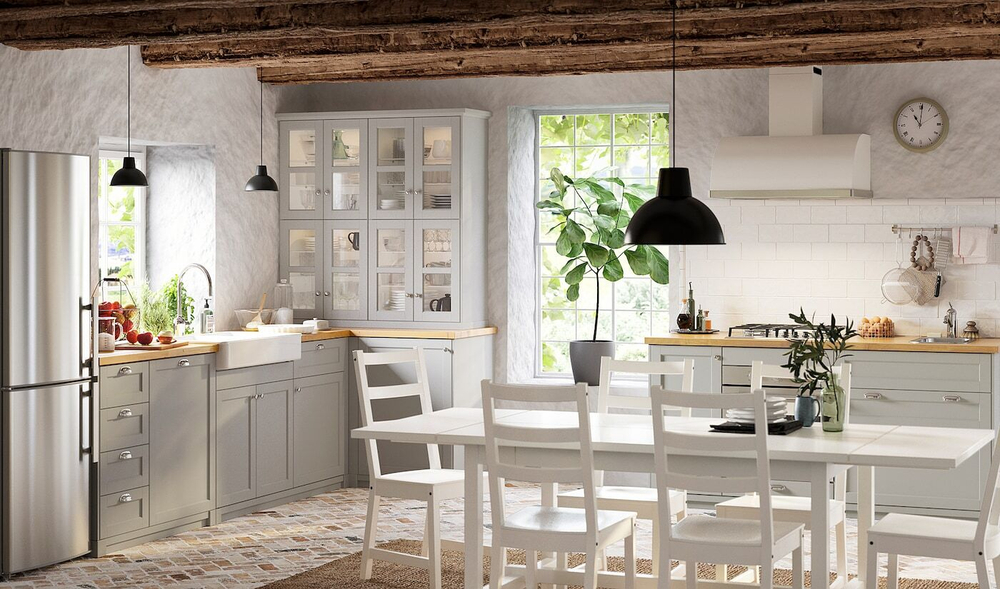 IKEA LERHYTTAN  (ИКЕА ЛЕРХЙТТАН)  -  Ножка углового плинтуса, светло-серый, 8 см