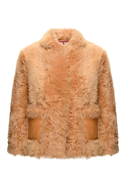 Бежевая шуба с накладными карманами