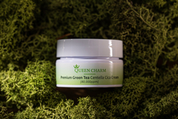 QUEEN CHARM Крем для лица увлажняющий с зелёным чаем и центеллой азиатской 8% Premium Green Tea Centella Cream 30мл