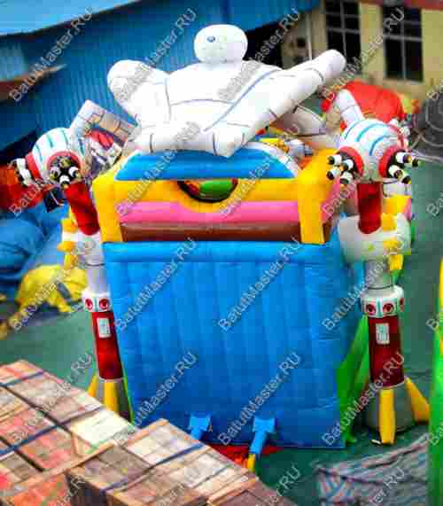 Надувная горка "Вторжение инопланетян"