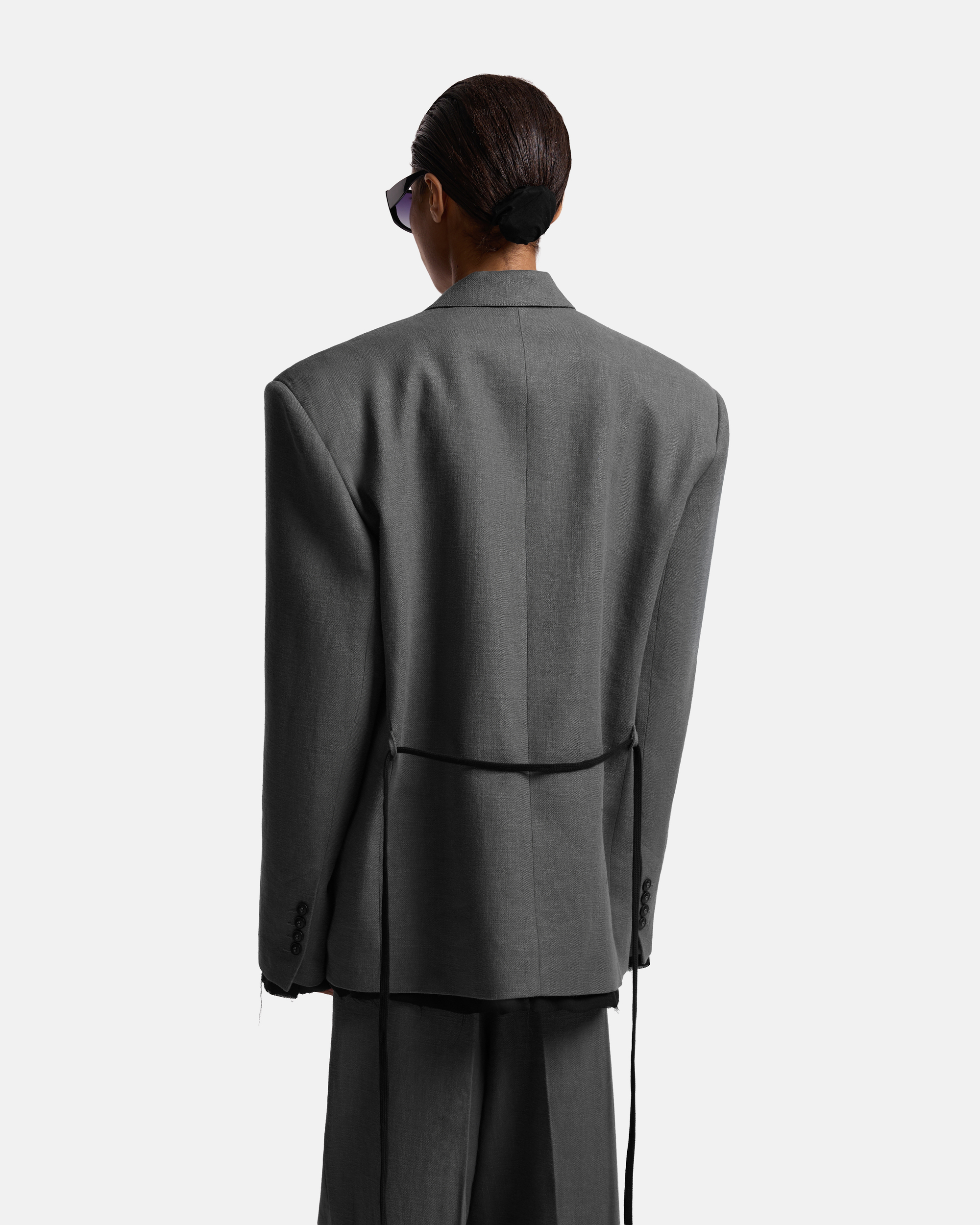 СТРОГИЙ ПИДЖАК ИЗО ЛЬНА