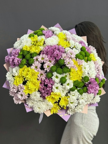 Букет из 37 кустовых хризантем
